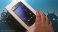 Sprint Galaxy Nexus unboxing and hands-on