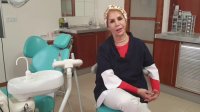 علت بوی بد دهان با توضیحات دکتر فرزانه فرخ نژاد