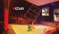 حرکات آکروباتیک حرفه ای با مکعب