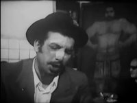 تک گویی بهمن مفید در فیلم قیصر