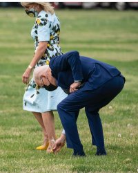 حرکت جالب جو بایدن برای همسرش - وایرال روز