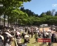 همسر نخست وزیر ژاپن در اعتراضات ضدآمریکایی