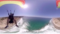 پاراگلایدینگ در ساحل اقیانوس آرام
