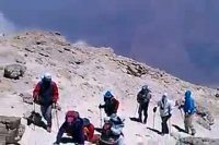 علی گماسایی صعود به قله دماوند