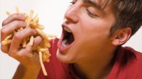 هوس خوردن هر خوراکی، از مشکلی در بدن شما خبر می دهد!