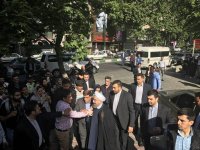 روحانی رای خود را به صندوق انداخت!