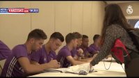 امضا دادن بازیکنان رئال مادرید به هواداران در مونترال