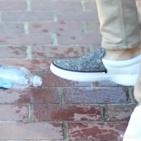 تغییر رنگ کفش با یک ابزار ساده