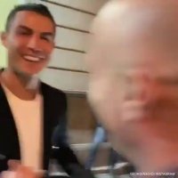 سورپرایز رونالدو توسط اعضای خانواده در شب تولدش