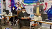 لحظه نام نویسی آیت الله رئیسی برای انتخابات 1400