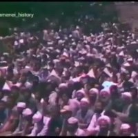 این مسؤول و آن مسؤول بخورند و به ریش  انقلاب و این مردمی كه برای انقلاب جان دادن