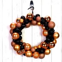 ساخت آویز برای در اتاق