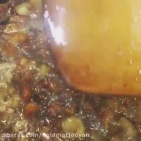 قسمتی از روند تهیه روغن دنبه