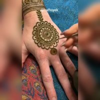 طراحی با حنا