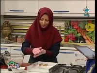 شیرینی شکلاتی مغزدار