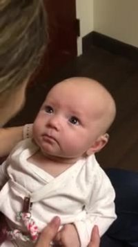 کودکی که برای اولین بار می‌شنود