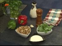 ماکارونی با سس گردو و ریحان