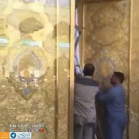 نصب درب‌های ورودی جدید باب القبله حرم مطهر امام علی (ع)