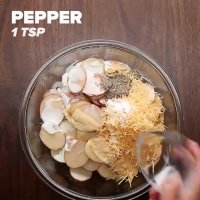 سیب زمینی تنوری با پنیر و خامه 