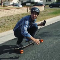 خلاقیت زچ کینگ -  گوشی پریز دار