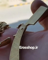گردنبند با آویز طرح دسته تیغ و ماشین اصلاح دستی مخصوص آرایشگران و پیراشگران