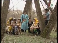 از شیرینی لهجه‌ی پارسی‌گویان   تاجیک در این مشاعره لذت ببرید.