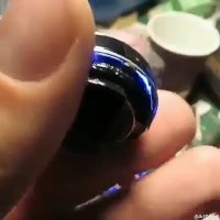 خیلی باحاله این تونل سه بعدی و عمق دار نورانی در گردنبند