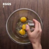 دسر با نان تست و سیب 