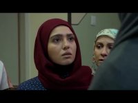 دانلود سریال حوالی پاییز