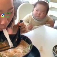 آب دهن بچه راه افتاده صداگذاری خندون یعقوب