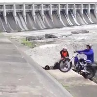 تمرین موتور تریال اخر خنده