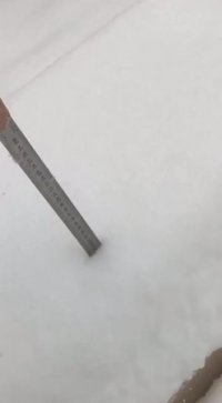 ارتفاع برف در محله کوهک منطقه 22 تهران