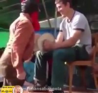 کار خنده دار و بازی عجیب و غریب پسر های جوان