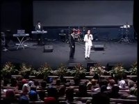 تقلید صدا ی محمد اصفهانی ، شومنی های حسن ریوندی و حسینی