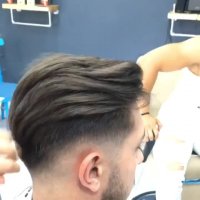 آرایشگاه مردانه رز سیاه 09123019243