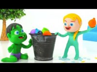 کارتون خمیر بازی قهرمانان کوچک : آب بازی با بادکنک های رنگی