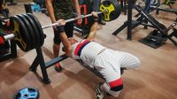 تمرین پرس سینه توسط امید ناصری
