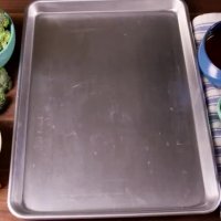 مرغ با سس بالزامیک و سبزیجات