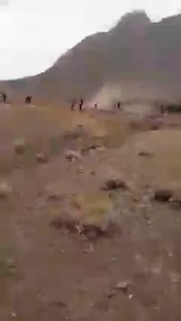 حمله به لوله آب شرب یزد با لودر