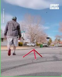 خفن ترین حرکات ورزشی با توپ راگبی