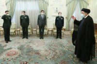 تاکید رئیس جمهور در دیدار با وزیر دفاع چین