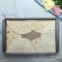 ساندویچ فیله مرغ سوخاری