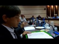 قاری نوجوان قران درمجامع بزرگ معتمدین و مسؤلین