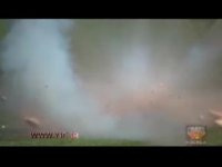 آزمایش انفجار هندوانه با دینامیت