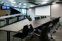 اجاره میز و صندلی مخصوص کنفرانس و همایش و جلسات