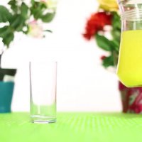 تهیه آب میوه خونگی