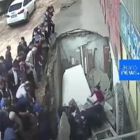 وقتی زمین دهان باز کرد و دو زن را بلعید