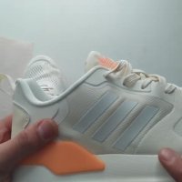 معرفی کتونی ادیداس  adidas xplr