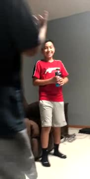 چالش ناپدید شدن با پسر بچه