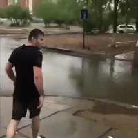 مردم آزاری به سبک این آقا